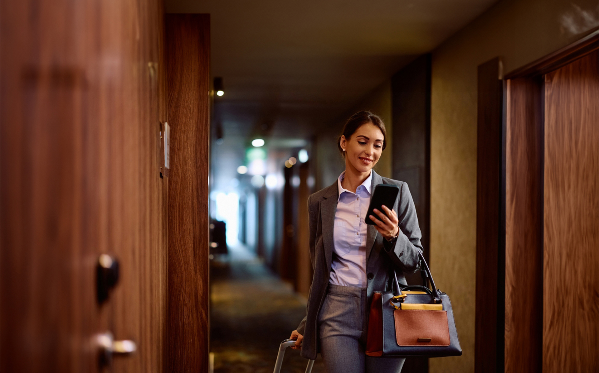 Maatwerk duurzaam behang voor Hotel door JEU Interior Prints